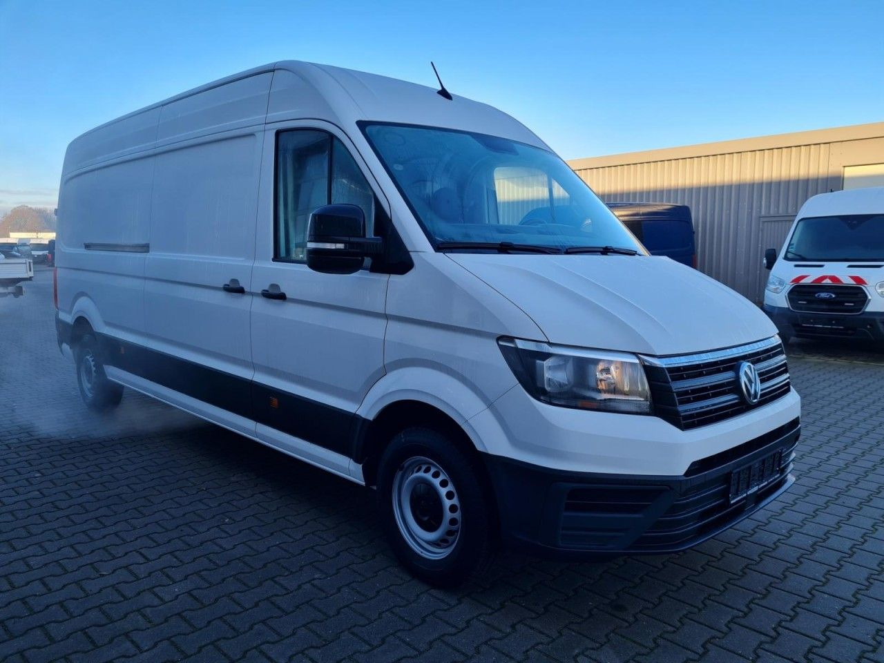Volkswagen Crafter 35 Kasten lang L4H3 KAMERA NAVI_APP HOLZ - Furgon: slika Volkswagen Crafter 35 Kasten lang L4H3 KAMERA NAVI_APP HOLZ - Furgon Volkswagen Crafter 35 Kasten lang L4H3 KAMERA NAVI_APP HOLZ - Furgon: slika Volkswagen Crafter 35 Kasten lang L4H3 KAMERA NAVI_APP HOLZ - Furgon