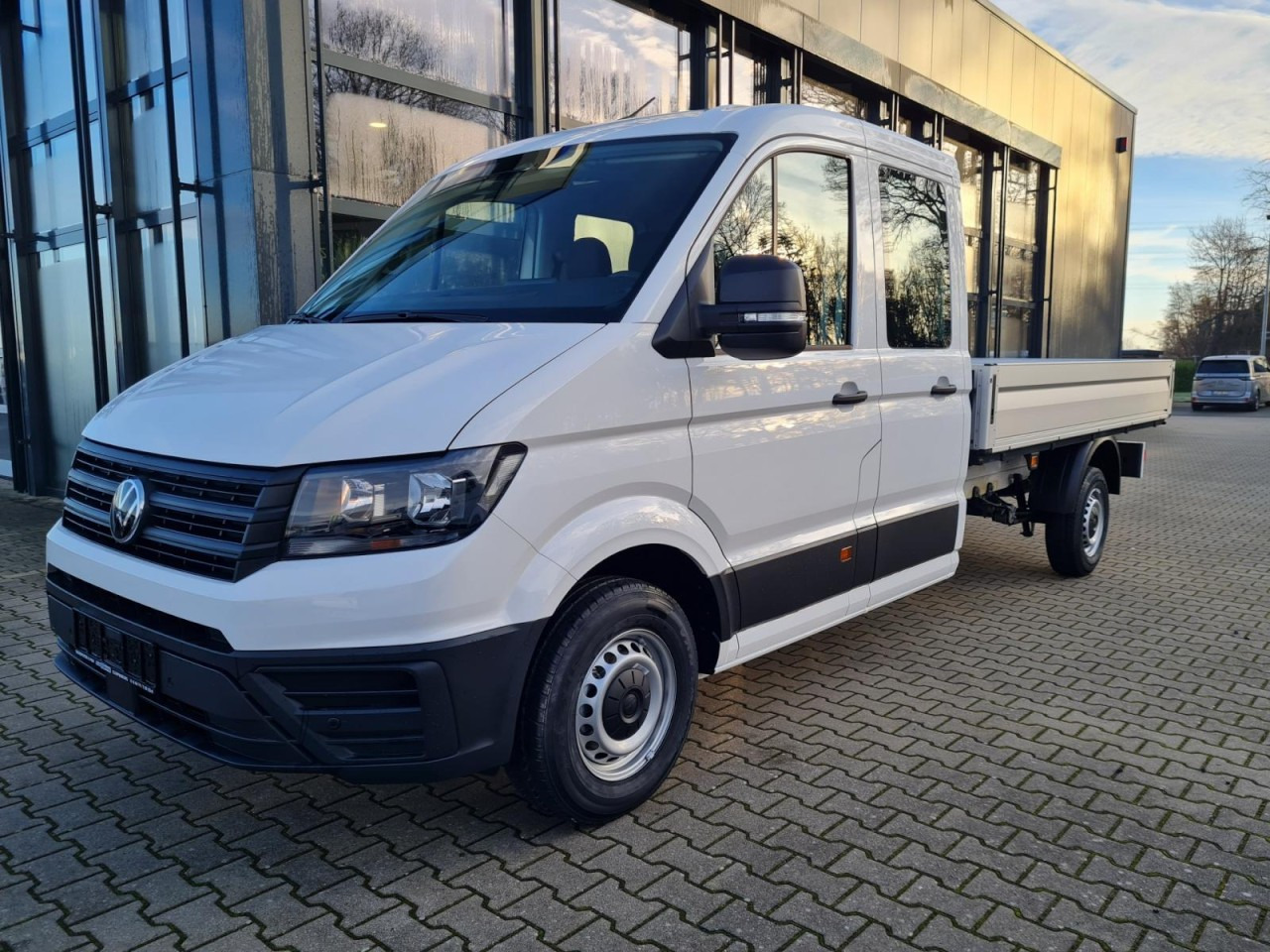 Volkswagen Crafter 35 Pritsche Doka TDI L4 KLIMA PDC TEMPOMAT - Dostavno vozilo s ravnom platformom, Dostavno vozilo s dvostrukom kabinom: slika Volkswagen Crafter 35 Pritsche Doka TDI L4 KLIMA PDC TEMPOMAT - Dostavno vozilo s ravnom platformom, Dostavno vozilo s dvostrukom kabinom Volkswagen Crafter 35 Pritsche Doka TDI L4 KLIMA PDC TEMPOMAT - Dostavno vozilo s ravnom platformom, Dostavno vozilo s dvostrukom kabinom: slika Volkswagen Crafter 35 Pritsche Doka TDI L4 KLIMA PDC TEMPOMAT - Dostavno vozilo s ravnom platformom, Dostavno vozilo s dvostrukom kabinom
