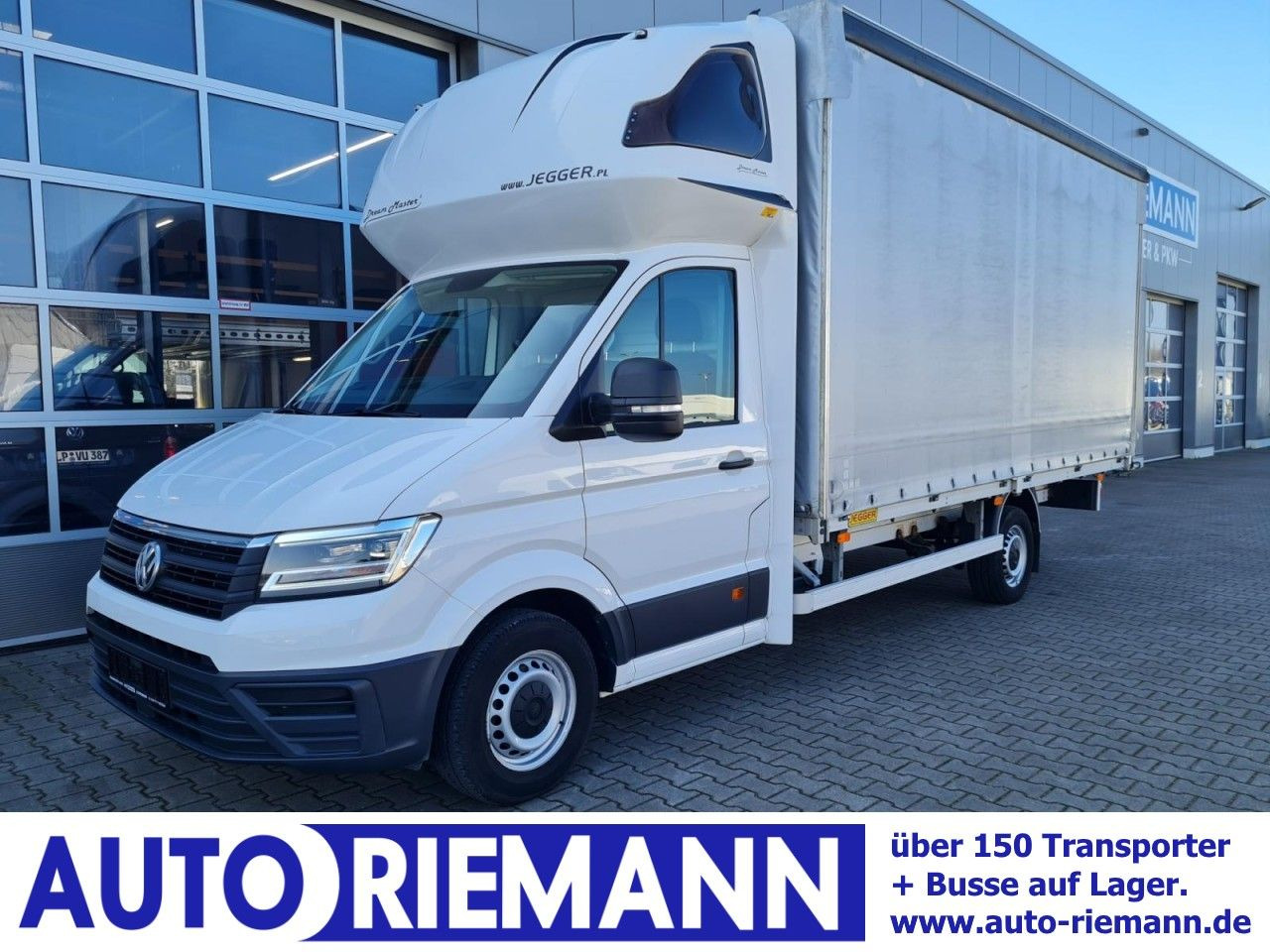 Volkswagen Crafter 35 Pritsche Plane Schlafkabine LED TEMPO - Dostavno vozilo s ceradom: slika Volkswagen Crafter 35 Pritsche Plane Schlafkabine LED TEMPO - Dostavno vozilo s ceradom Volkswagen Crafter 35 Pritsche Plane Schlafkabine LED TEMPO - Dostavno vozilo s ceradom: slika Volkswagen Crafter 35 Pritsche Plane Schlafkabine LED TEMPO - Dostavno vozilo s ceradom