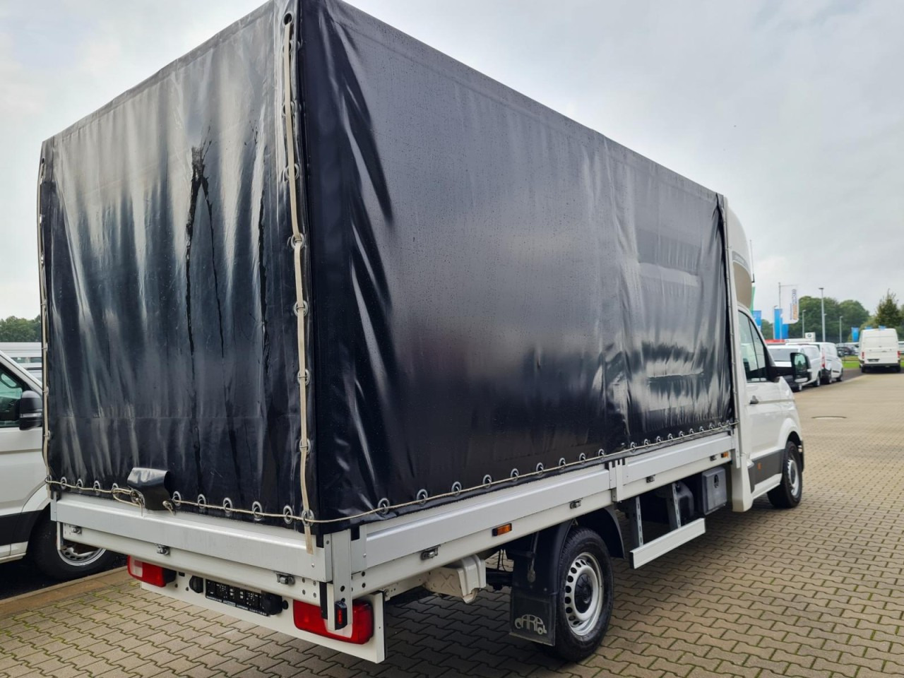 Volkswagen Crafter 35 Pritsche Schlafkabine LED TEMPOMAT - Dostavno vozilo s ceradom: slika Volkswagen Crafter 35 Pritsche Schlafkabine LED TEMPOMAT - Dostavno vozilo s ceradom Volkswagen Crafter 35 Pritsche Schlafkabine LED TEMPOMAT - Dostavno vozilo s ceradom: slika Volkswagen Crafter 35 Pritsche Schlafkabine LED TEMPOMAT - Dostavno vozilo s ceradom