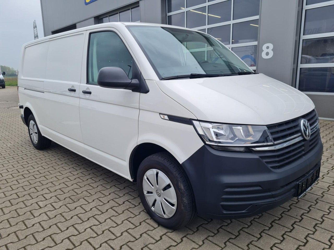 Volkswagen T6.1 Kasten lang Flügeltüren KLIMA KOMFORT PDC - Mali kombi: slika Volkswagen T6.1 Kasten lang Flügeltüren KLIMA KOMFORT PDC - Mali kombi Volkswagen T6.1 Kasten lang Flügeltüren KLIMA KOMFORT PDC - Mali kombi: slika Volkswagen T6.1 Kasten lang Flügeltüren KLIMA KOMFORT PDC - Mali kombi