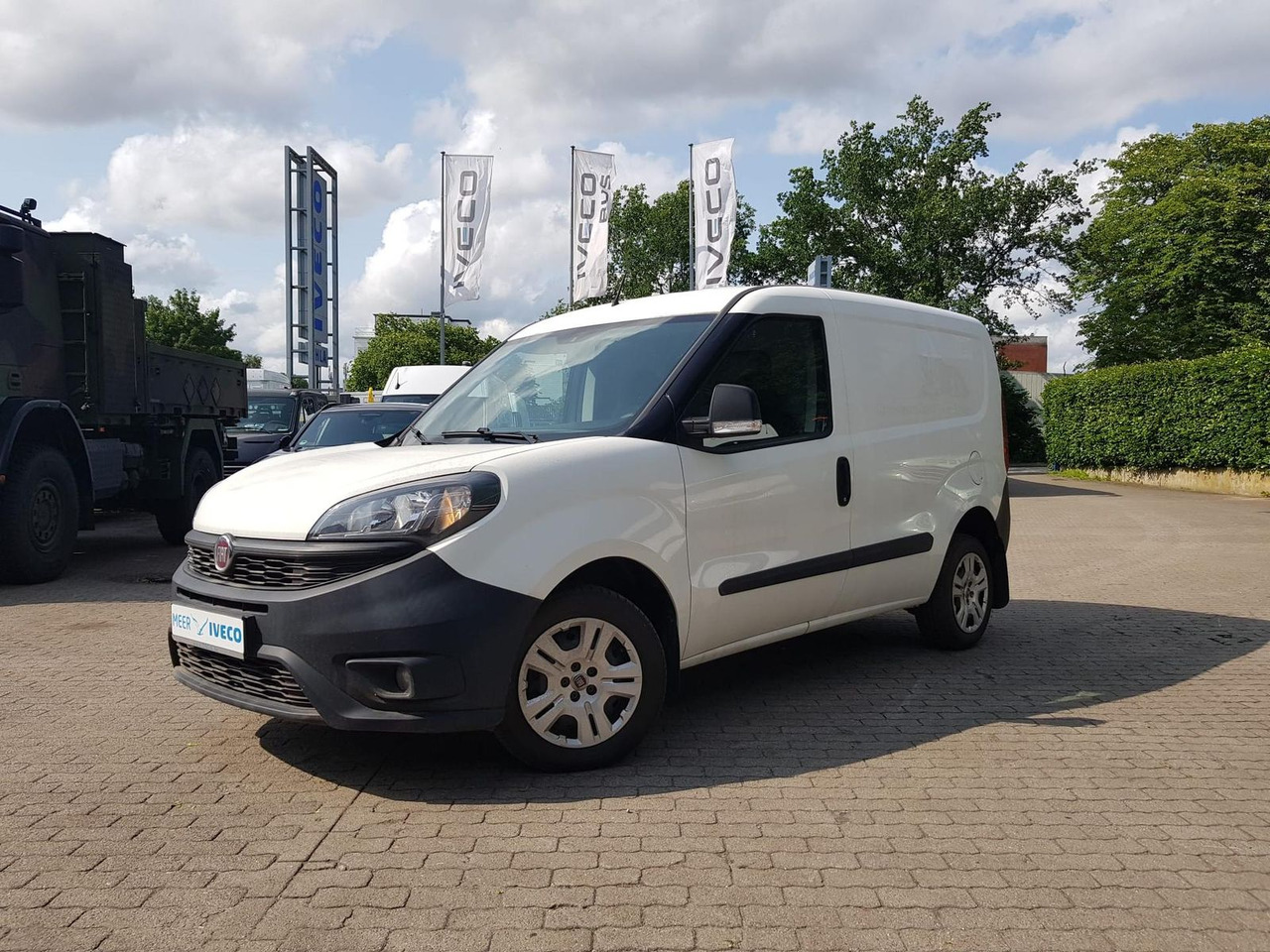 Fiat Doblo Kastenwagen SX 1.3 Klima, Radio mit Nav... - Putnički kombi: slika Fiat Doblo Kastenwagen SX 1.3 Klima, Radio mit Nav... - Putnički kombi Fiat Doblo Kastenwagen SX 1.3 Klima, Radio mit Nav... - Putnički kombi: slika Fiat Doblo Kastenwagen SX 1.3 Klima, Radio mit Nav... - Putnički kombi
