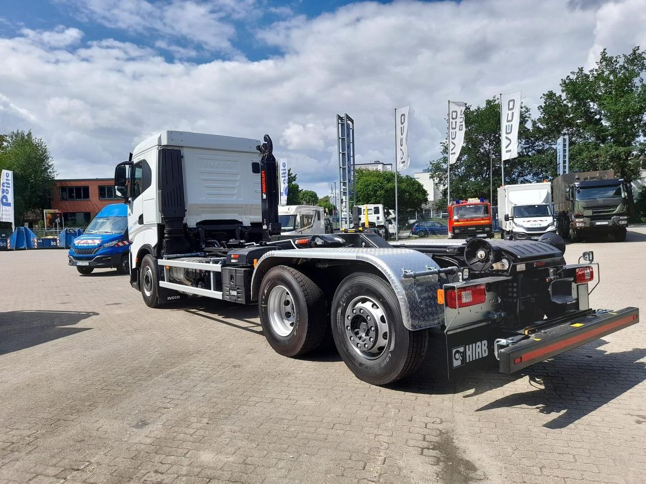 Iveco AD280X46Y/PS ON HIAB 490PS Lenk-Lift - Kiper: slika Iveco AD280X46Y/PS ON HIAB 490PS Lenk-Lift - Kiper Iveco AD280X46Y/PS ON HIAB 490PS Lenk-Lift - Kiper: slika Iveco AD280X46Y/PS ON HIAB 490PS Lenk-Lift - Kiper