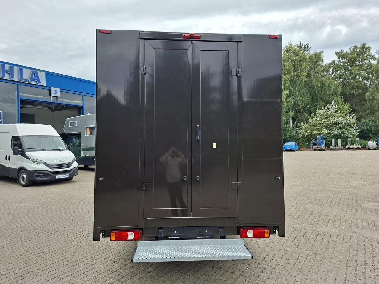 Iveco Daily 35S16A8 Integralkoffer, Kamera, Automat... - Dostavno vozilo sa zatvorenim sandukom: slika Iveco Daily 35S16A8 Integralkoffer, Kamera, Automat... - Dostavno vozilo sa zatvorenim sandukom Iveco Daily 35S16A8 Integralkoffer, Kamera, Automat... - Dostavno vozilo sa zatvorenim sandukom: slika Iveco Daily 35S16A8 Integralkoffer, Kamera, Automat... - Dostavno vozilo sa zatvorenim sandukom