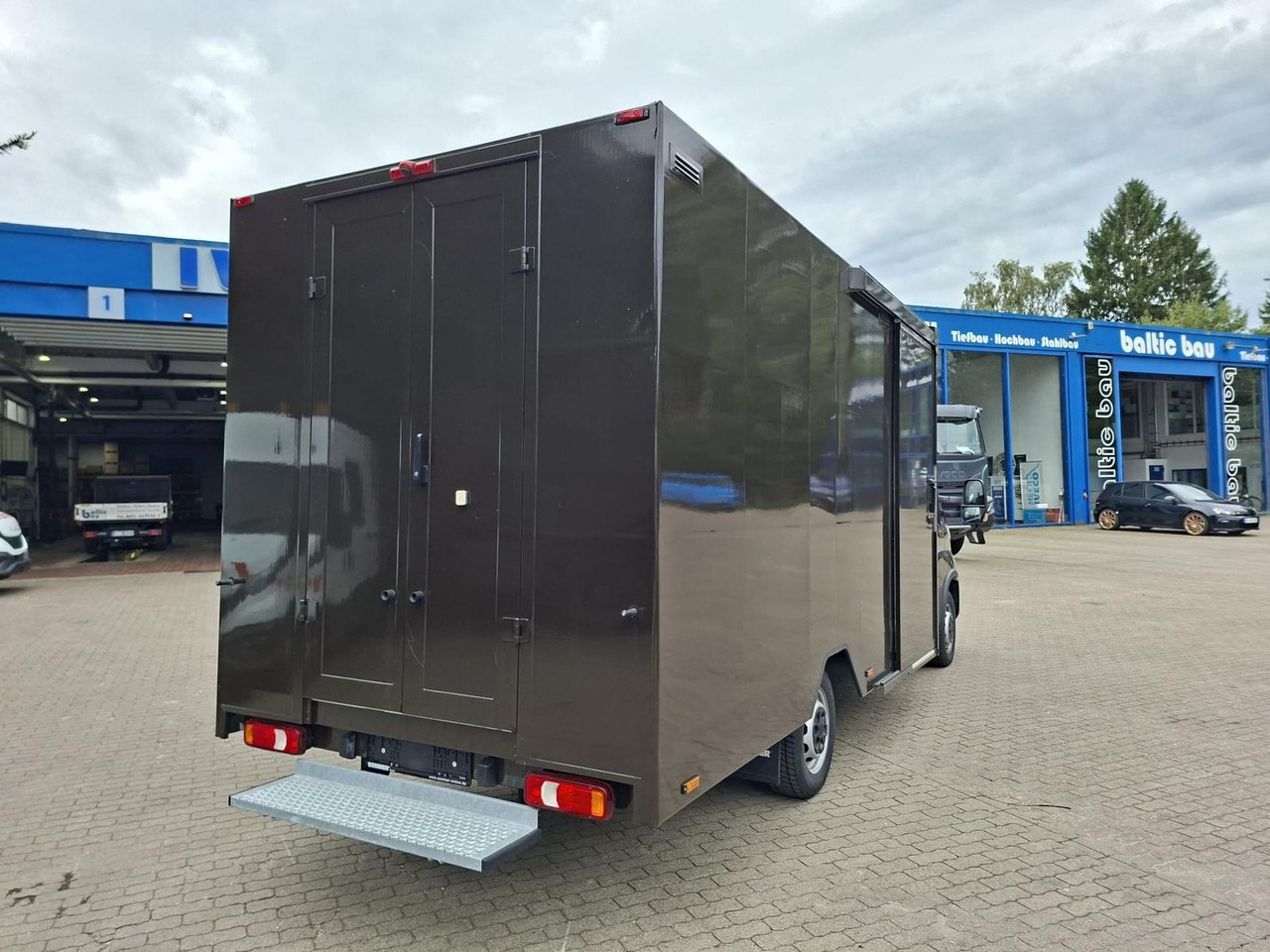 Iveco Daily 35S16A8 Integralkoffer, Kamera, Automat... - Dostavno vozilo sa zatvorenim sandukom: slika Iveco Daily 35S16A8 Integralkoffer, Kamera, Automat... - Dostavno vozilo sa zatvorenim sandukom Iveco Daily 35S16A8 Integralkoffer, Kamera, Automat... - Dostavno vozilo sa zatvorenim sandukom: slika Iveco Daily 35S16A8 Integralkoffer, Kamera, Automat... - Dostavno vozilo sa zatvorenim sandukom