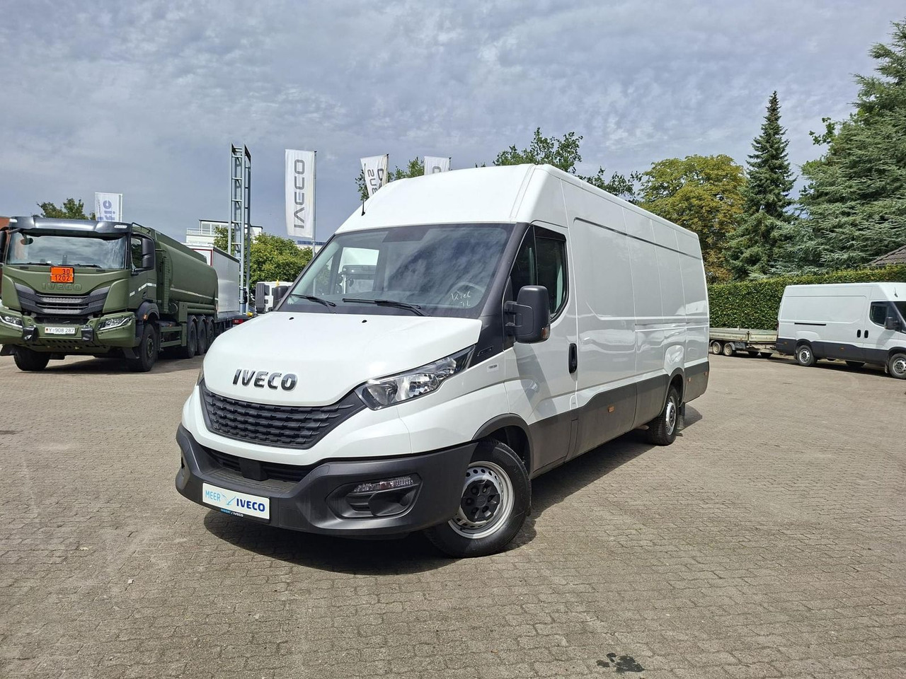 Iveco Daily 35S16A8V KLIMA*RADIO* - Furgon: slika Iveco Daily 35S16A8V KLIMA*RADIO* - Furgon Iveco Daily 35S16A8V KLIMA*RADIO* - Furgon: slika Iveco Daily 35S16A8V KLIMA*RADIO* - Furgon