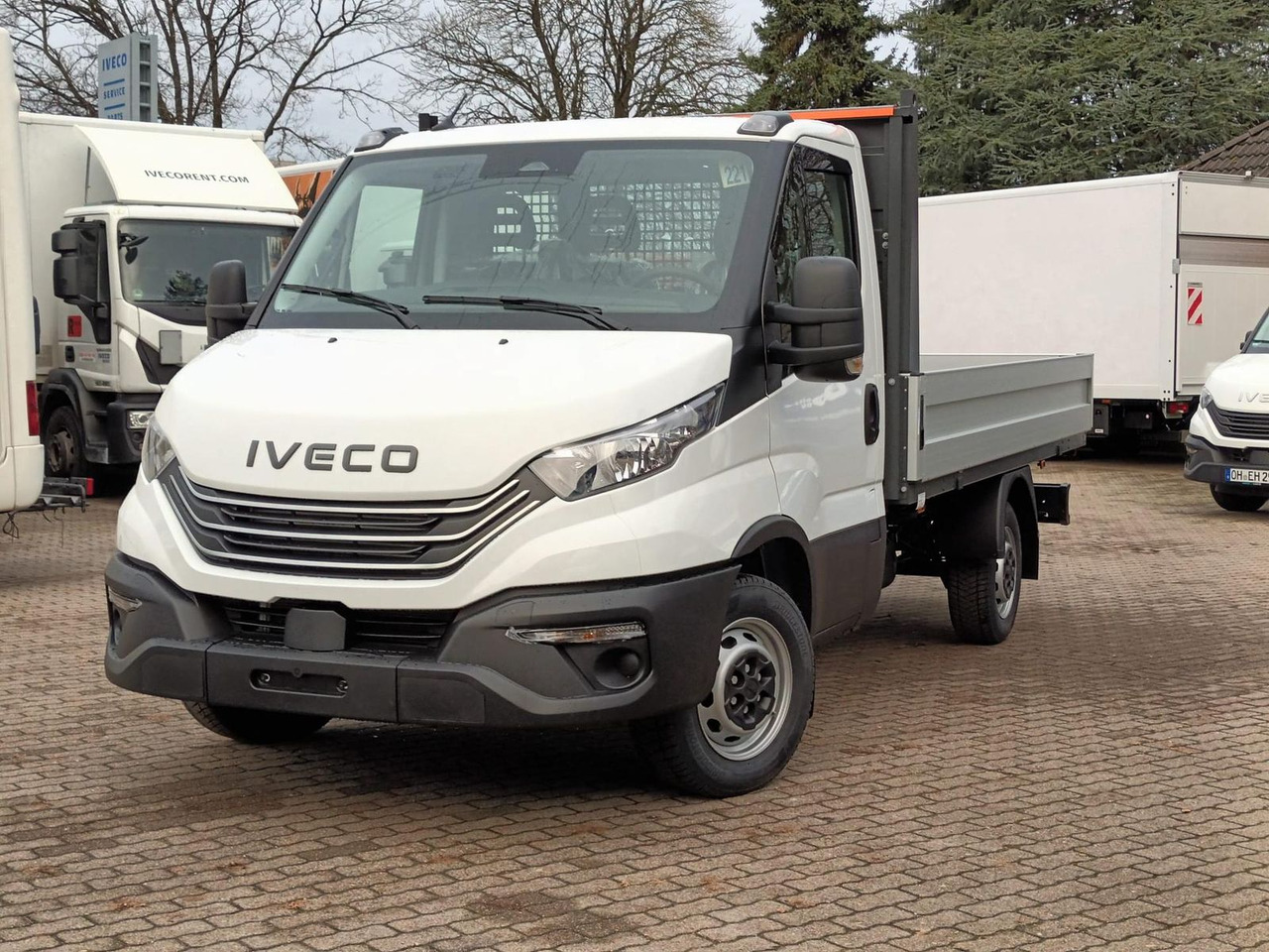 Iveco Daily 35S16H3.0Y *3,5m Pritsche *KLIMA*AHK*RA... - Dostavno vozilo s ravnom platformom: slika Iveco Daily 35S16H3.0Y *3,5m Pritsche *KLIMA*AHK*RA... - Dostavno vozilo s ravnom platformom Iveco Daily 35S16H3.0Y *3,5m Pritsche *KLIMA*AHK*RA... - Dostavno vozilo s ravnom platformom: slika Iveco Daily 35S16H3.0Y *3,5m Pritsche *KLIMA*AHK*RA... - Dostavno vozilo s ravnom platformom