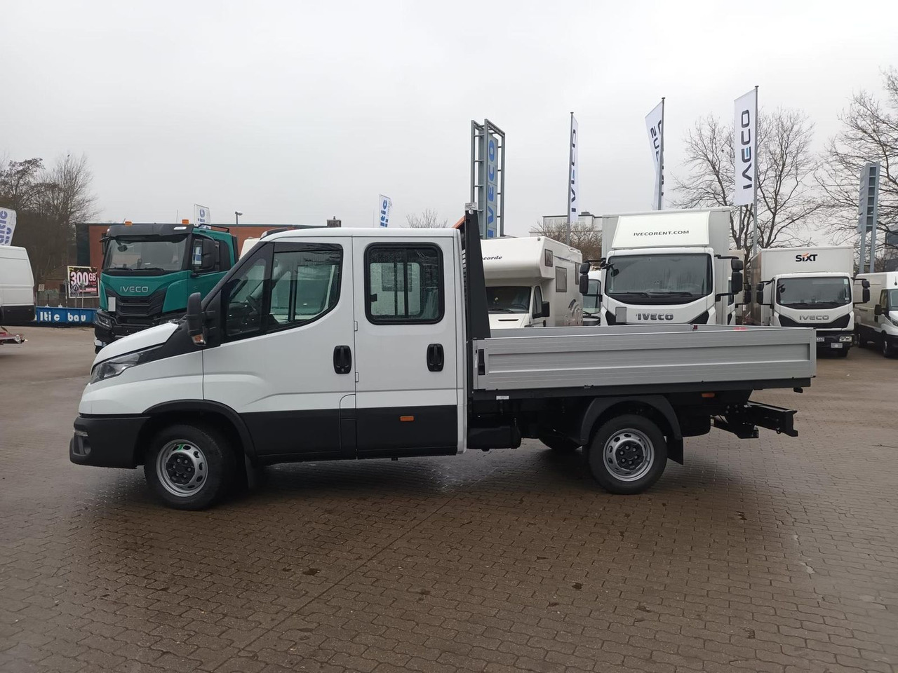 Iveco Daily 35S16H3.0Y Doka *Pritsche*KLIMA*AHK* 11... - Dostavno vozilo s ravnom platformom, Dostavno vozilo s dvostrukom kabinom: slika Iveco Daily 35S16H3.0Y Doka *Pritsche*KLIMA*AHK* 11... - Dostavno vozilo s ravnom platformom, Dostavno vozilo s dvostrukom kabinom Iveco Daily 35S16H3.0Y Doka *Pritsche*KLIMA*AHK* 11... - Dostavno vozilo s ravnom platformom, Dostavno vozilo s dvostrukom kabinom: slika Iveco Daily 35S16H3.0Y Doka *Pritsche*KLIMA*AHK* 11... - Dostavno vozilo s ravnom platformom, Dostavno vozilo s dvostrukom kabinom