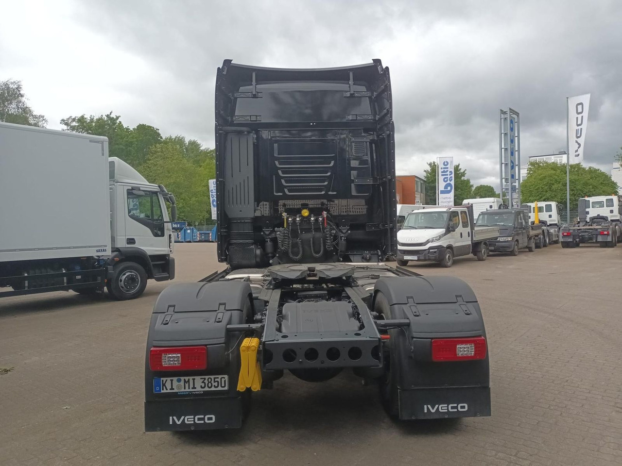 Iveco S-Way SZM 500PS 18-20t zGG. 2-Kreis Hydraulik - Tegljač: slika Iveco S-Way SZM 500PS 18-20t zGG. 2-Kreis Hydraulik - Tegljač Iveco S-Way SZM 500PS 18-20t zGG. 2-Kreis Hydraulik - Tegljač: slika Iveco S-Way SZM 500PS 18-20t zGG. 2-Kreis Hydraulik - Tegljač