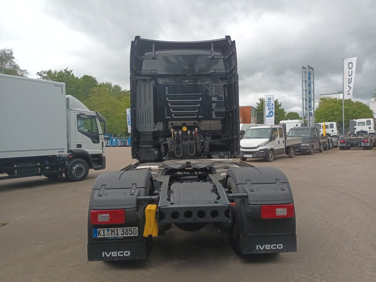 Iveco S-Way SZM 500PS 18-20t zGG. ohne Hydraulik - Tegljač: slika Iveco S-Way SZM 500PS 18-20t zGG. ohne Hydraulik - Tegljač Iveco S-Way SZM 500PS 18-20t zGG. ohne Hydraulik - Tegljač: slika Iveco S-Way SZM 500PS 18-20t zGG. ohne Hydraulik - Tegljač