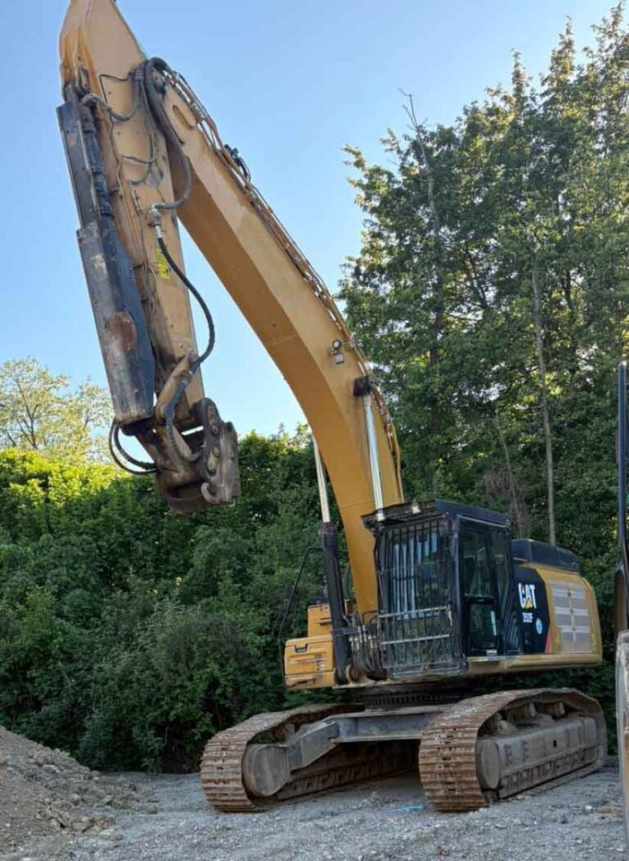 Caterpillar 352F – excavator / Kettenbagger - Bager: slika Caterpillar 352F – excavator / Kettenbagger - Bager Caterpillar 352F – excavator / Kettenbagger - Bager: slika Caterpillar 352F – excavator / Kettenbagger - Bager