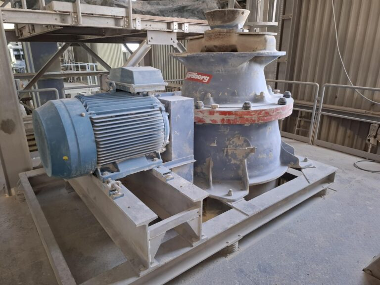 Nordberg G11 Fine – Cone crusher / Kegelbrecher - Konusna drobilica: slika Nordberg G11 Fine – Cone crusher / Kegelbrecher - Konusna drobilica Nordberg G11 Fine – Cone crusher / Kegelbrecher - Konusna drobilica: slika Nordberg G11 Fine – Cone crusher / Kegelbrecher - Konusna drobilica