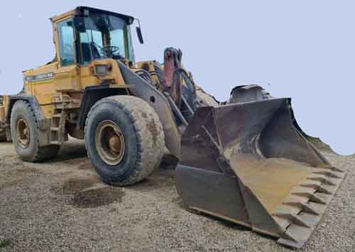 Volvo L120C – wheel loader / Radlader - Utovarivač: slika Volvo L120C – wheel loader / Radlader - Utovarivač Volvo L120C – wheel loader / Radlader - Utovarivač: slika Volvo L120C – wheel loader / Radlader - Utovarivač