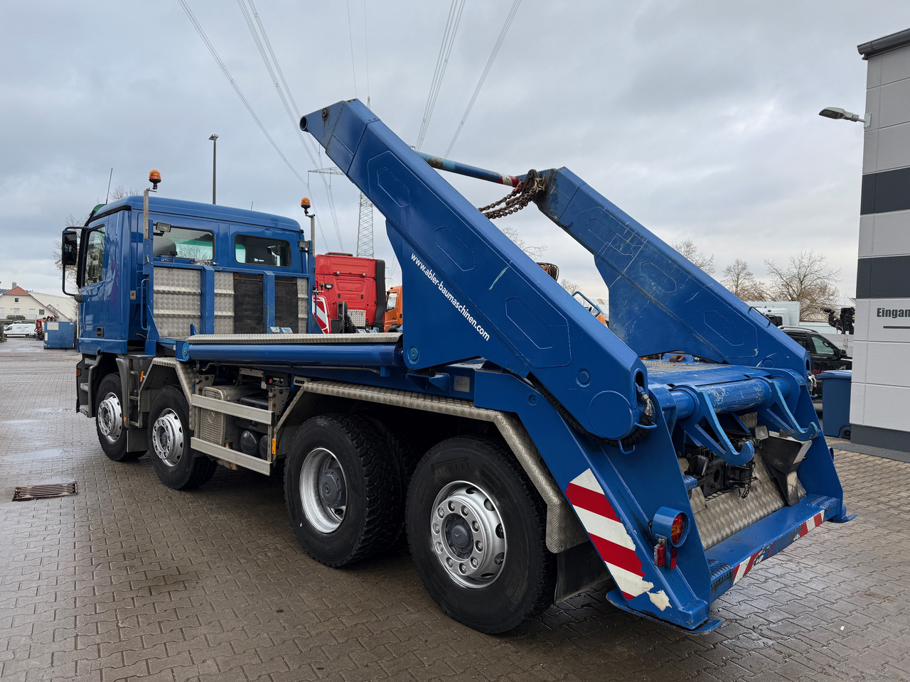 Mercedes-Benz 3243 Actros MP1 4-Achs Absetzkipper - Utovarivač s proklizavajućim upravljanjem: slika Mercedes-Benz 3243 Actros MP1 4-Achs Absetzkipper - Utovarivač s proklizavajućim upravljanjem Mercedes-Benz 3243 Actros MP1 4-Achs Absetzkipper - Utovarivač s proklizavajućim upravljanjem: slika Mercedes-Benz 3243 Actros MP1 4-Achs Absetzkipper - Utovarivač s proklizavajućim upravljanjem