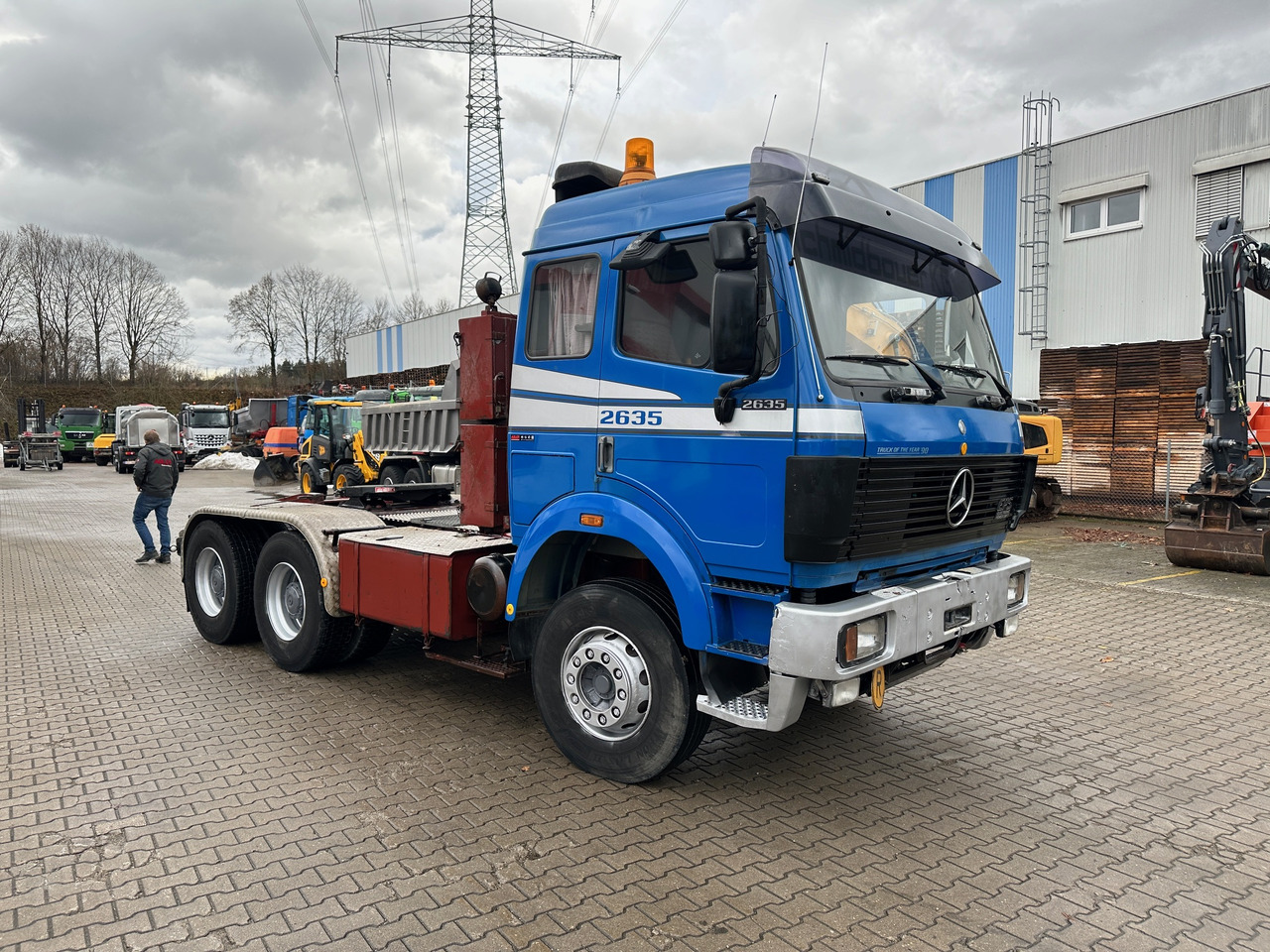 Mercedes-Benz 2635 S SK SZM 6x4 - Tegljač: slika  Mercedes-Benz 2635 S SK SZM 6x4 - Tegljač Mercedes-Benz 2635 S SK SZM 6x4 - Tegljač: slika  Mercedes-Benz 2635 S SK SZM 6x4 - Tegljač