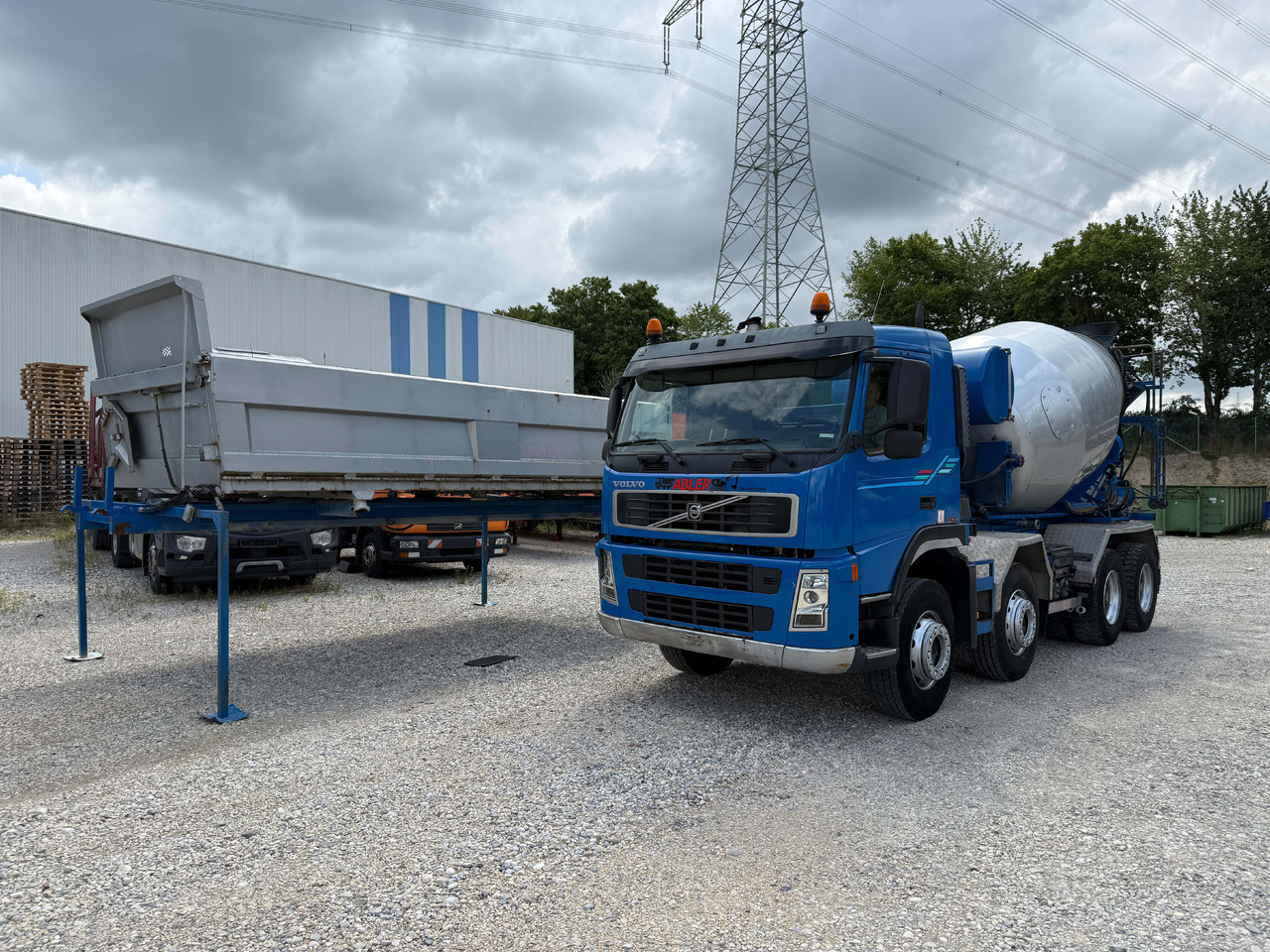 Volvo FM420 Wechselsystem Kipper Betonmischer - Automješalica: slika Volvo FM420 Wechselsystem Kipper Betonmischer - Automješalica Volvo FM420 Wechselsystem Kipper Betonmischer - Automješalica: slika Volvo FM420 Wechselsystem Kipper Betonmischer - Automješalica