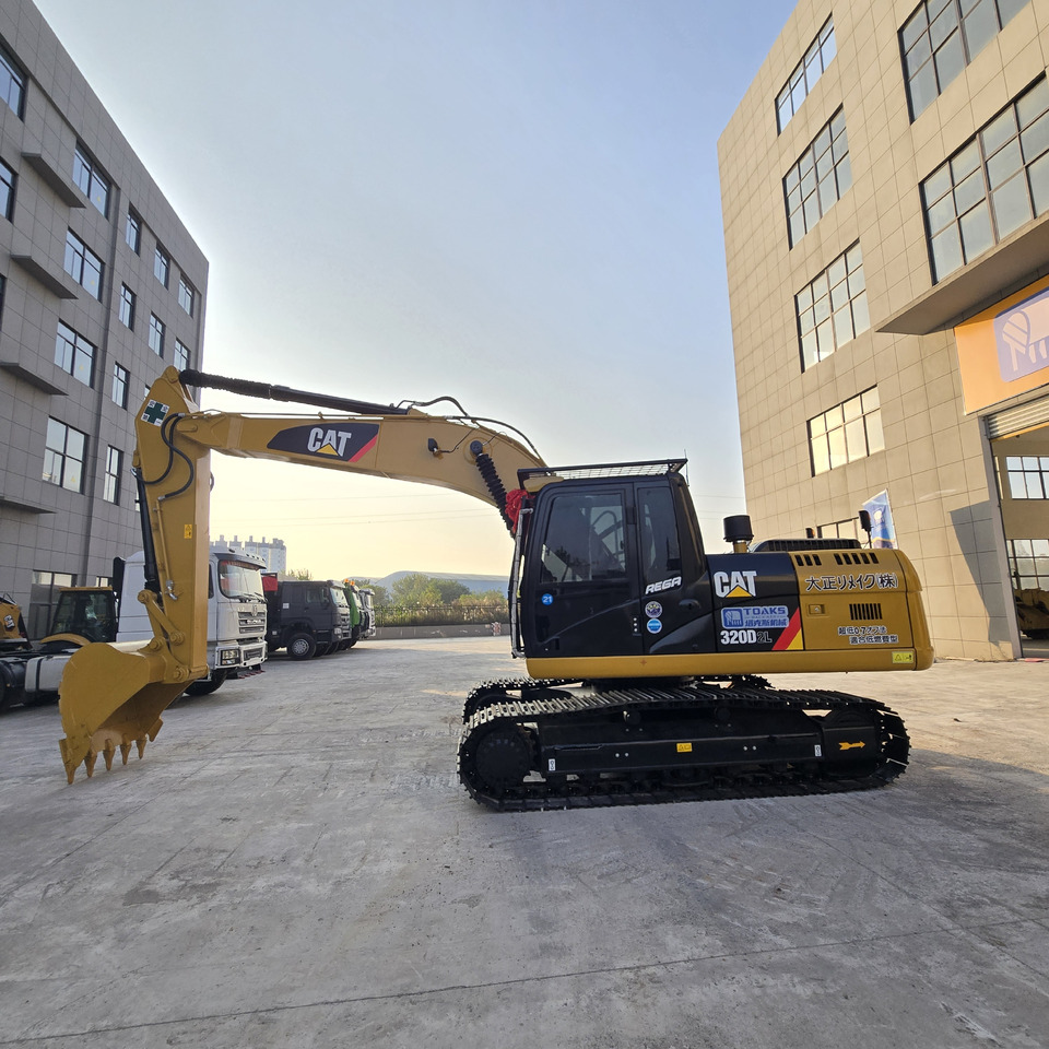 CATERPILLAR 320D - Bager: slika CATERPILLAR 320D - Bager CATERPILLAR 320D - Bager: slika CATERPILLAR 320D - Bager