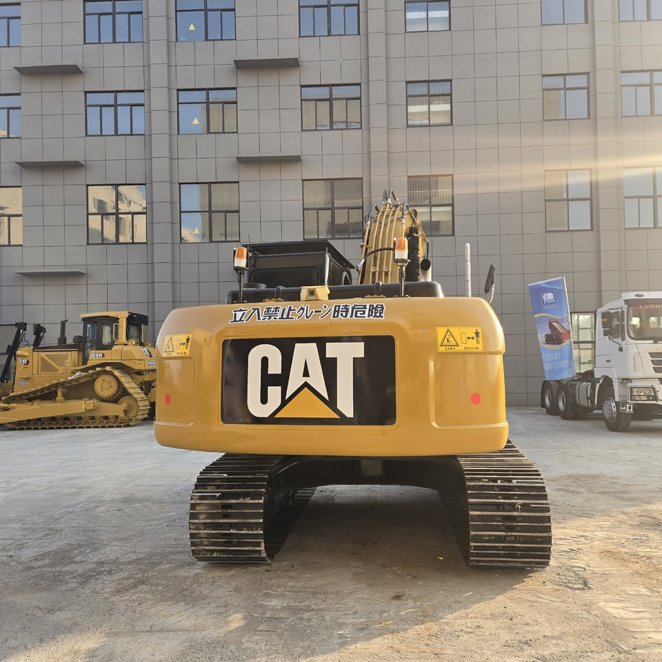 CATERPILLAR 320D - Bager: slika CATERPILLAR 320D - Bager CATERPILLAR 320D - Bager: slika CATERPILLAR 320D - Bager