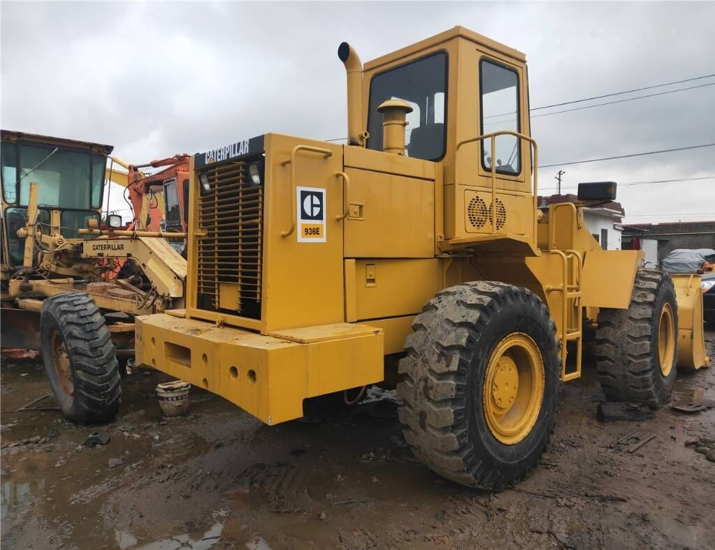 Caterpillar 936E - Utovarivač na kotačima: slika Caterpillar 936E - Utovarivač na kotačima Caterpillar 936E - Utovarivač na kotačima: slika Caterpillar 936E - Utovarivač na kotačima