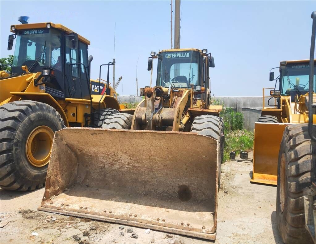 Caterpillar 950 F - Utovarivač na kotačima: slika Caterpillar 950 F - Utovarivač na kotačima Caterpillar 950 F - Utovarivač na kotačima: slika Caterpillar 950 F - Utovarivač na kotačima