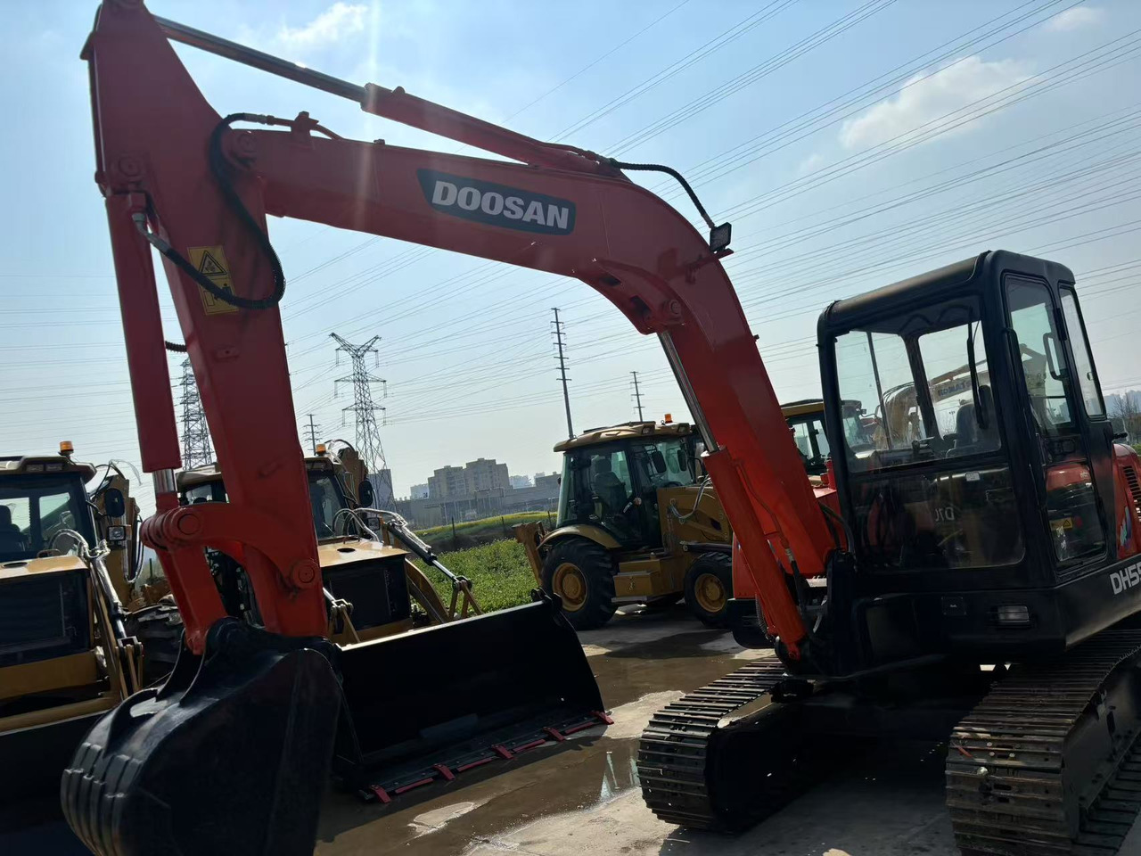 Doosan DH55 - Mini bager: slika Doosan DH55 - Mini bager Doosan DH55 - Mini bager: slika Doosan DH55 - Mini bager