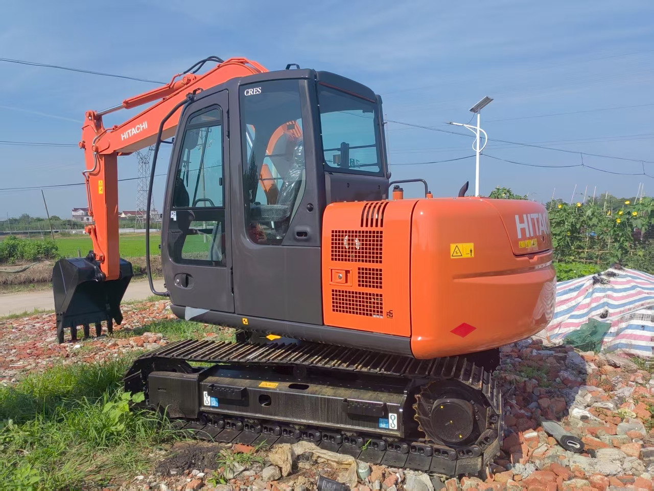HITACHI ZX60 ZX70 new - Mini bager: slika HITACHI ZX60 ZX70 new - Mini bager HITACHI ZX60 ZX70 new - Mini bager: slika HITACHI ZX60 ZX70 new - Mini bager