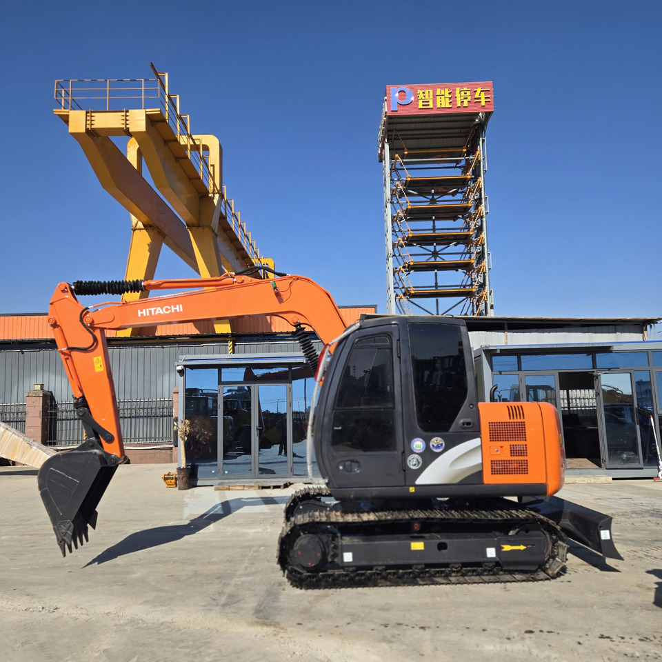 HITACHI ZX70 - Mini bager: slika HITACHI ZX70 - Mini bager HITACHI ZX70 - Mini bager: slika HITACHI ZX70 - Mini bager