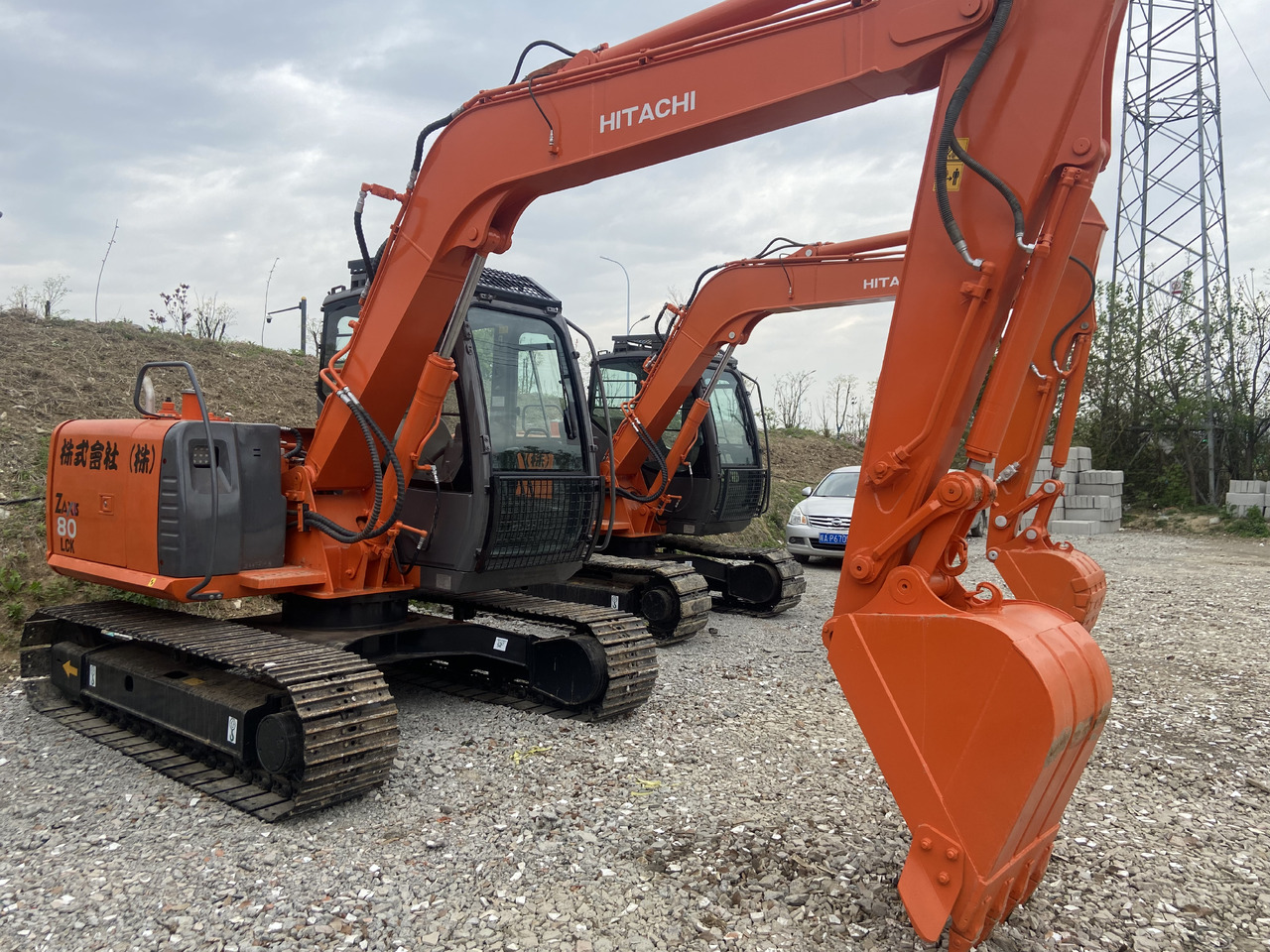 HITACHI ZX80 - Mini bager: slika HITACHI ZX80 - Mini bager HITACHI ZX80 - Mini bager: slika HITACHI ZX80 - Mini bager