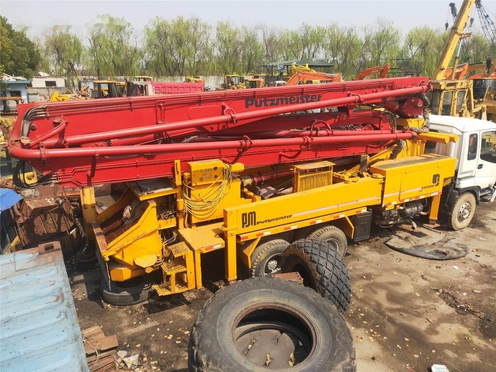 Isuzu Putzmeister on chassis - Beton pumpa: slika Isuzu Putzmeister on chassis - Beton pumpa Isuzu Putzmeister on chassis - Beton pumpa: slika Isuzu Putzmeister on chassis - Beton pumpa
