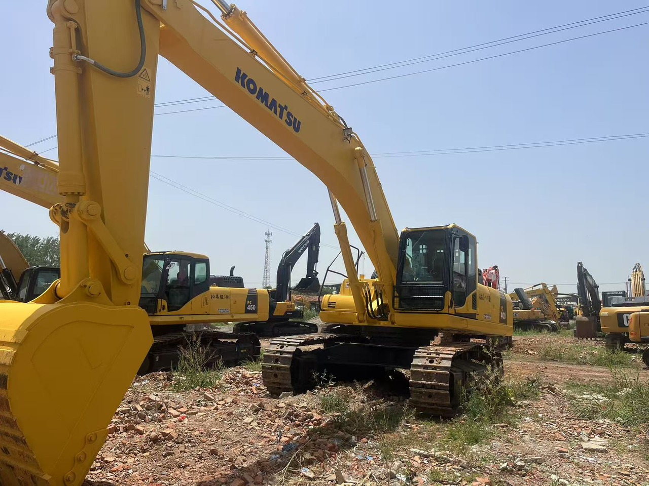 KOMATSU PC400-8 - Bager: slika KOMATSU PC400-8 - Bager KOMATSU PC400-8 - Bager: slika KOMATSU PC400-8 - Bager