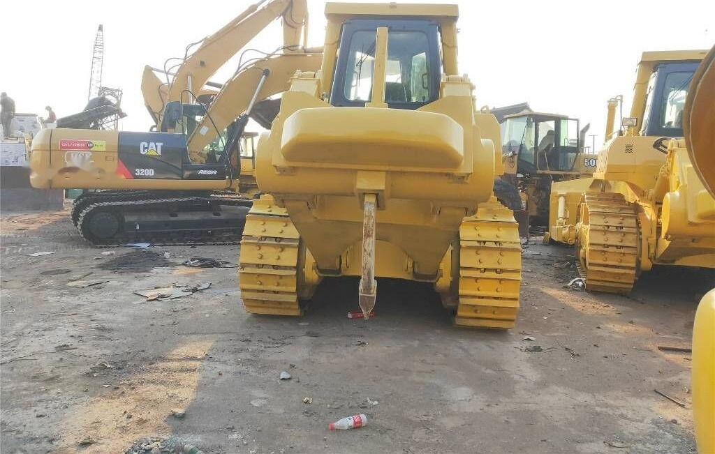 Komatsu D155AX-5 - Buldožer: slika Komatsu D155AX-5 - Buldožer Komatsu D155AX-5 - Buldožer: slika Komatsu D155AX-5 - Buldožer