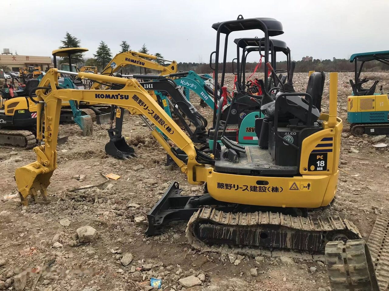 Komatsu PC18 - Mini bager: slika Komatsu PC18 - Mini bager Komatsu PC18 - Mini bager: slika Komatsu PC18 - Mini bager