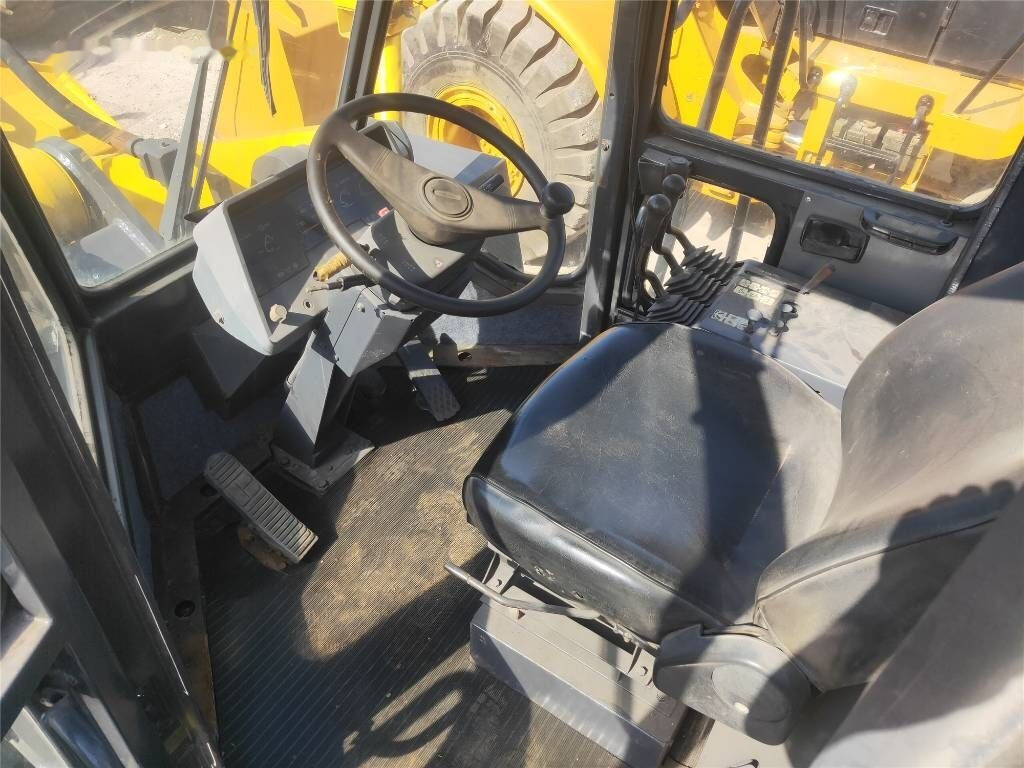 Utovarivač na kotačima Komatsu WA470: slika Utovarivač na kotačima Komatsu WA470