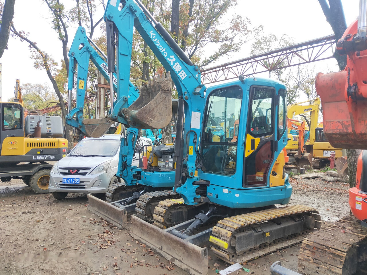 Kubota KX135 - Mini bager: slika Kubota KX135 - Mini bager Kubota KX135 - Mini bager: slika Kubota KX135 - Mini bager