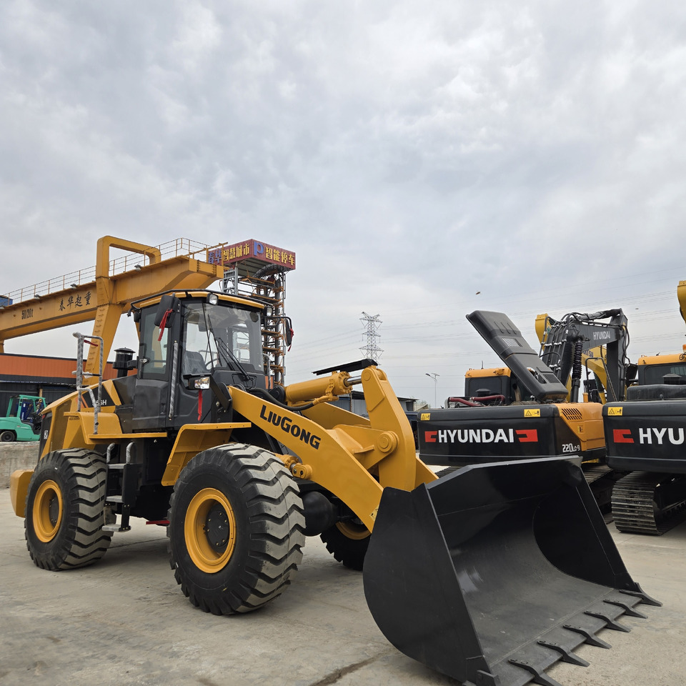 LIUGONG 856H - Utovarivač na kotačima: slika LIUGONG 856H - Utovarivač na kotačima LIUGONG 856H - Utovarivač na kotačima: slika LIUGONG 856H - Utovarivač na kotačima