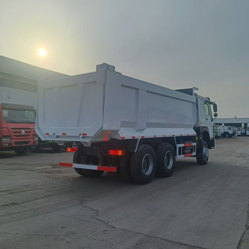 Sinotruk HOWO 371 6*4 Dump truck - Kiper: slika Sinotruk HOWO 371 6*4 Dump truck - Kiper Sinotruk HOWO 371 6*4 Dump truck - Kiper: slika Sinotruk HOWO 371 6*4 Dump truck - Kiper
