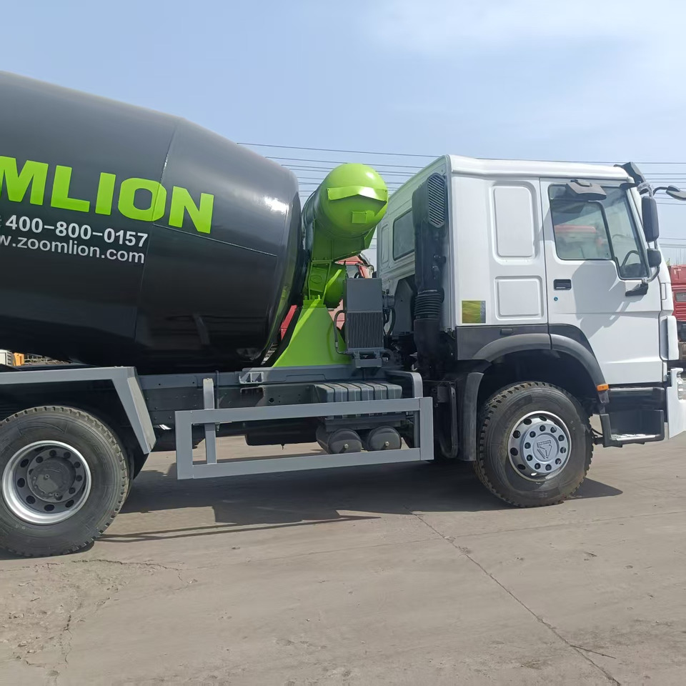 Automješalica Sinotruk HOWO 6*4 Concrete mixer truck: slika Automješalica Sinotruk HOWO 6*4 Concrete mixer truck