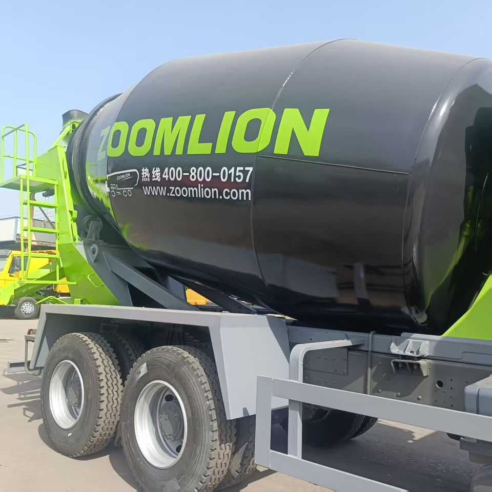 Automješalica Sinotruk HOWO 6*4 Concrete mixer truck: slika Automješalica Sinotruk HOWO 6*4 Concrete mixer truck
