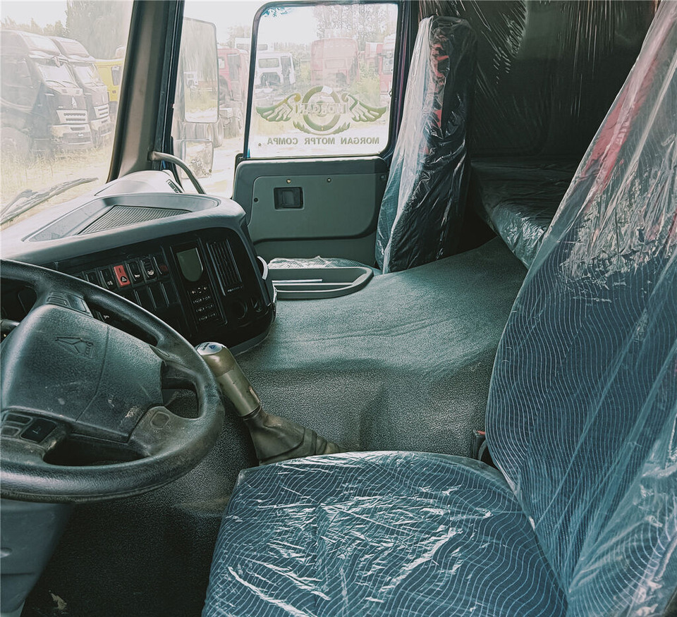 Sinotruk HOWO 6*4 Dump truck - Kiper: slika Sinotruk HOWO 6*4 Dump truck - Kiper Sinotruk HOWO 6*4 Dump truck - Kiper: slika Sinotruk HOWO 6*4 Dump truck - Kiper