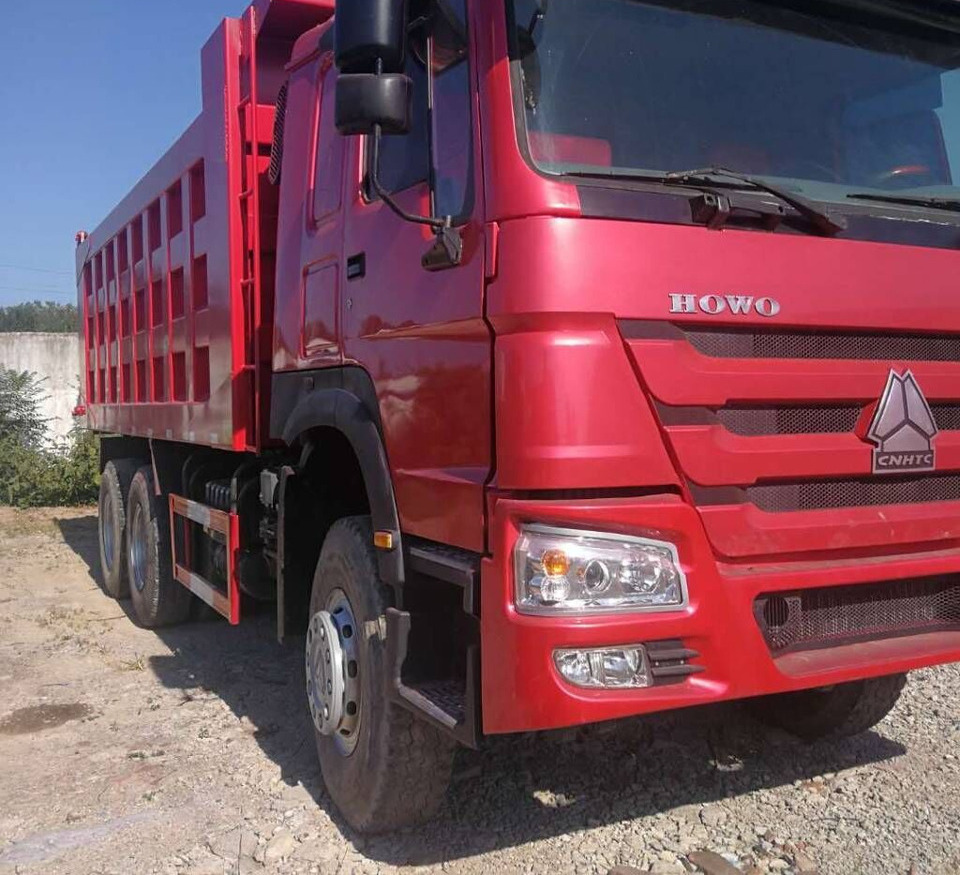 Sinotruk Howo Howo 6×4 - Kiper: slika Sinotruk Howo Howo 6×4 - Kiper Sinotruk Howo Howo 6×4 - Kiper: slika Sinotruk Howo Howo 6×4 - Kiper