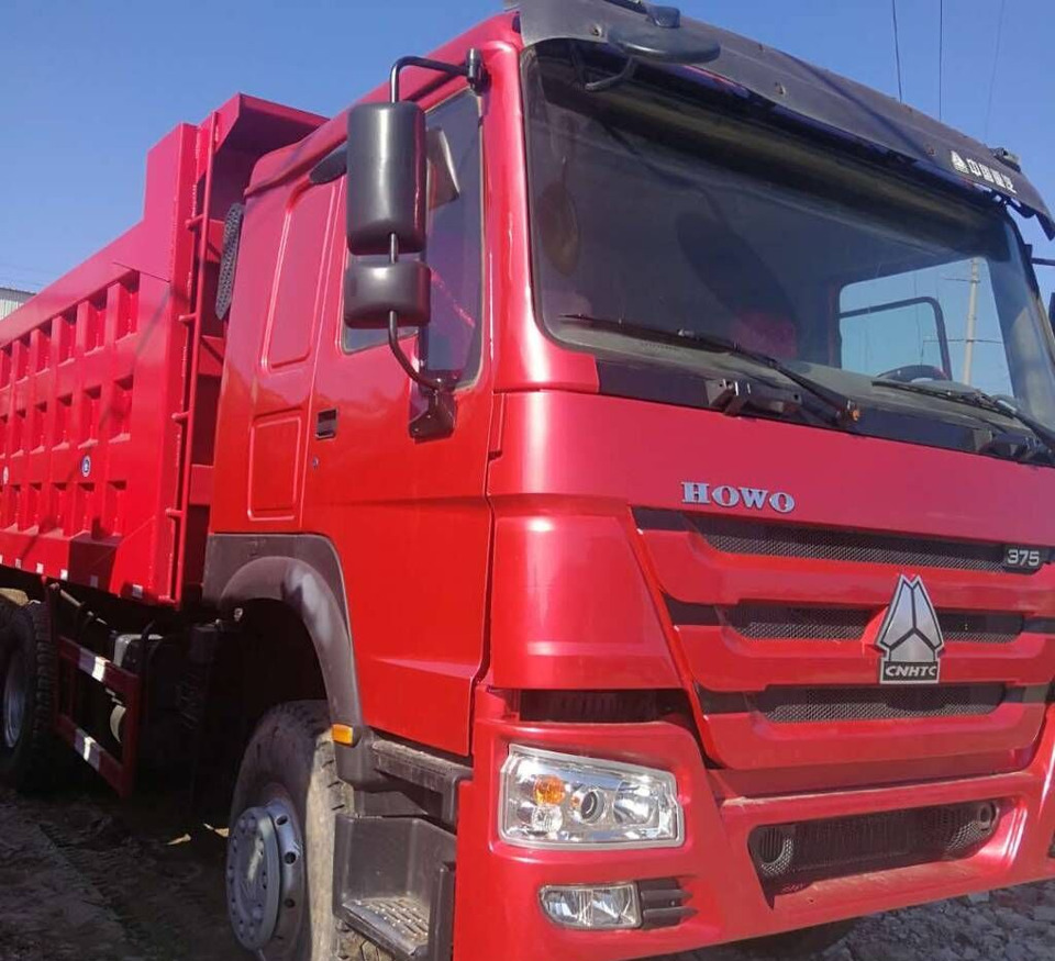 Sinotruk Howo Howo 6×4 - Kiper: slika Sinotruk Howo Howo 6×4 - Kiper Sinotruk Howo Howo 6×4 - Kiper: slika Sinotruk Howo Howo 6×4 - Kiper