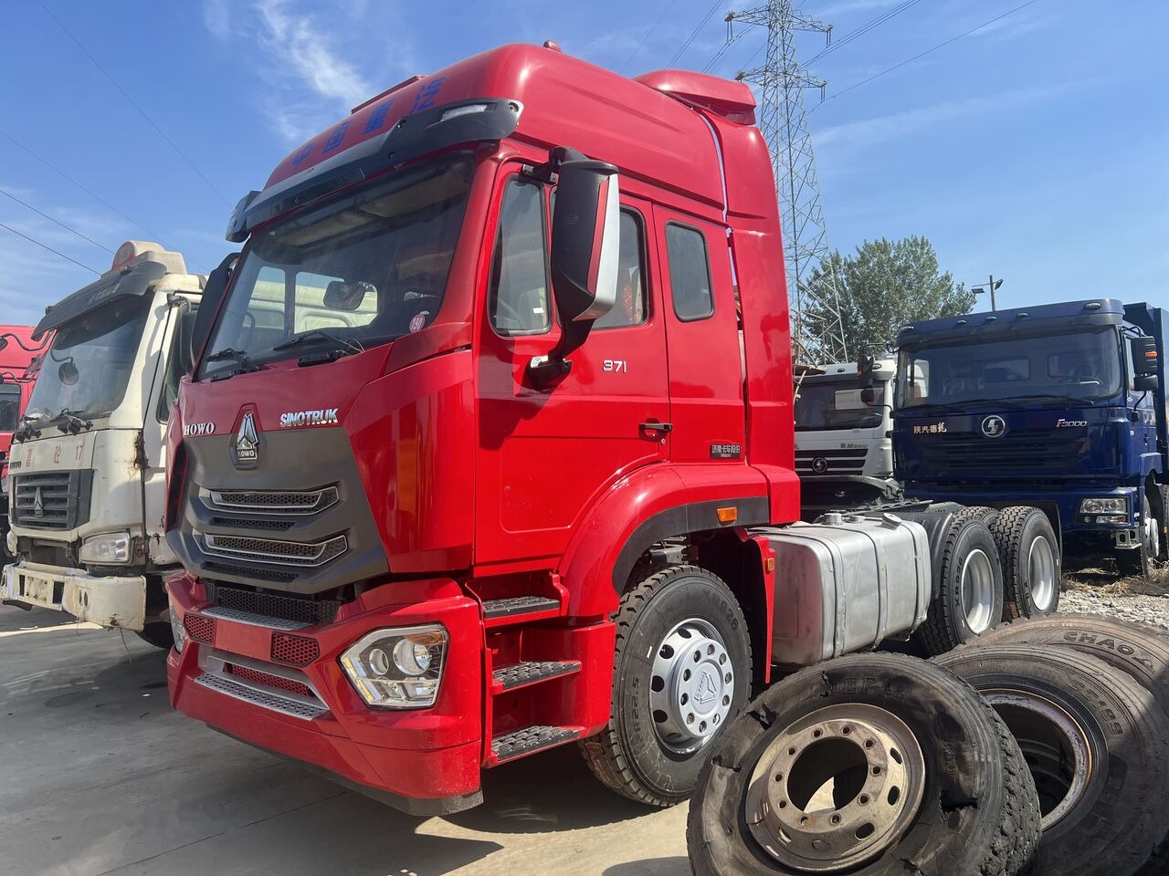 Howo 6X4 - Tegljač: slika Howo 6X4 - Tegljač Howo 6X4 - Tegljač: slika Howo 6X4 - Tegljač