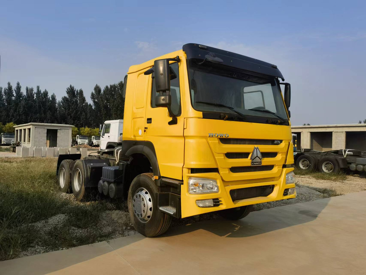 Sinotruk HOWO 371 Tractor - Tegljač: slika Sinotruk HOWO 371 Tractor - Tegljač Sinotruk HOWO 371 Tractor - Tegljač: slika Sinotruk HOWO 371 Tractor - Tegljač