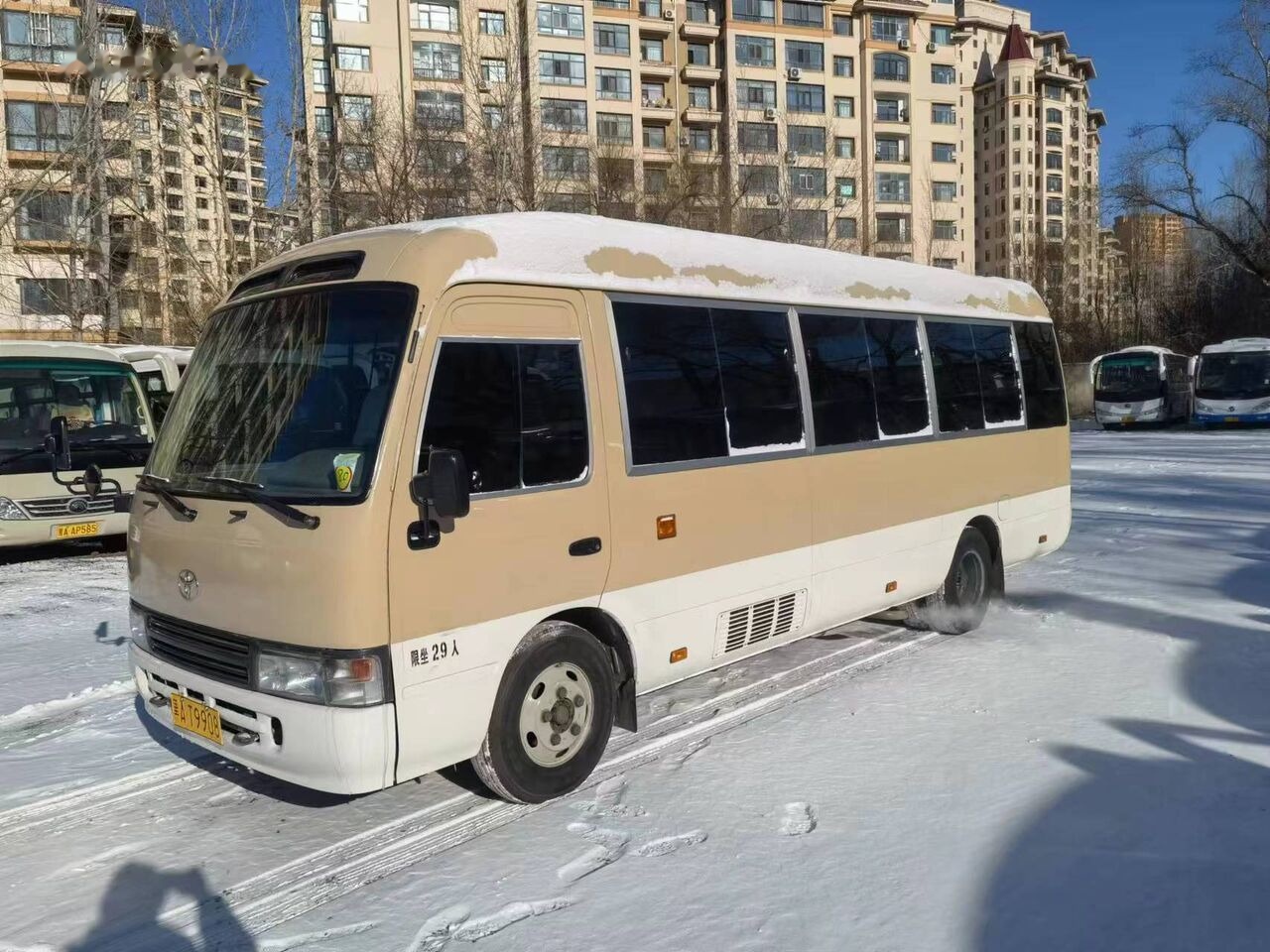 Gradski autobus Toyota 29 SEATS COASTER: slika Gradski autobus Toyota 29 SEATS COASTER