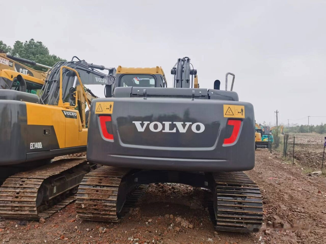Volvo EC140DL - Bager gusjeničar: slika Volvo EC140DL - Bager gusjeničar Volvo EC140DL - Bager gusjeničar: slika Volvo EC140DL - Bager gusjeničar