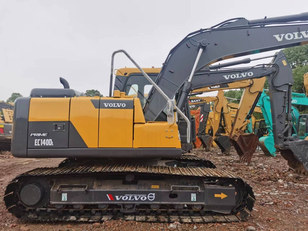 Volvo EC140DL - Bager gusjeničar: slika Volvo EC140DL - Bager gusjeničar Volvo EC140DL - Bager gusjeničar: slika Volvo EC140DL - Bager gusjeničar