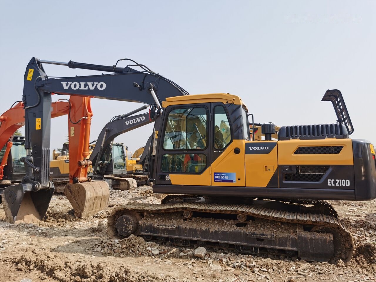 Volvo EC210D - Bager gusjeničar: slika Volvo EC210D - Bager gusjeničar Volvo EC210D - Bager gusjeničar: slika Volvo EC210D - Bager gusjeničar
