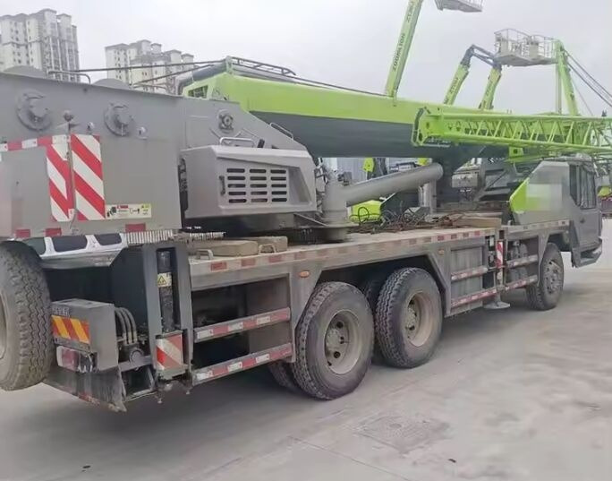 Zoomlion ZTC250-1 - Autodizalica: slika Zoomlion ZTC250-1 - Autodizalica Zoomlion ZTC250-1 - Autodizalica: slika Zoomlion ZTC250-1 - Autodizalica