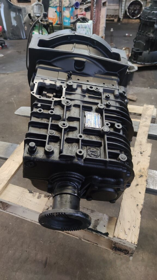 MAN ZF MAN TGL - Mjenjač za Kamion: slika MAN ZF MAN TGL - Mjenjač za Kamion MAN ZF MAN TGL - Mjenjač za Kamion: slika MAN ZF MAN TGL - Mjenjač za Kamion