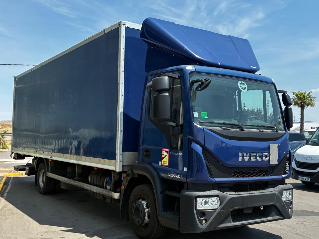 Caja cerrada IVECO Eurocargo ML 120 E22 - Kamion sandučar: slika Caja cerrada IVECO Eurocargo ML 120 E22 - Kamion sandučar Caja cerrada IVECO Eurocargo ML 120 E22 - Kamion sandučar: slika Caja cerrada IVECO Eurocargo ML 120 E22 - Kamion sandučar